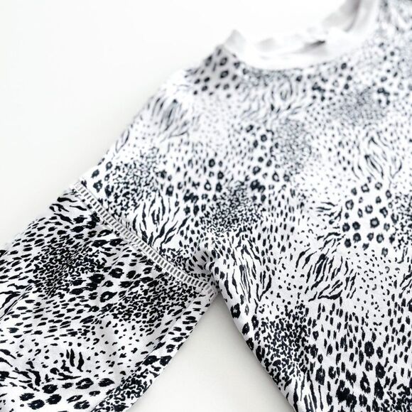 Joie // Animal Print Crop Sweater // Size Large // monochrome - Picture 4 of 6